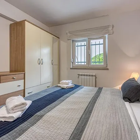 Claudio בית הארחה 4*